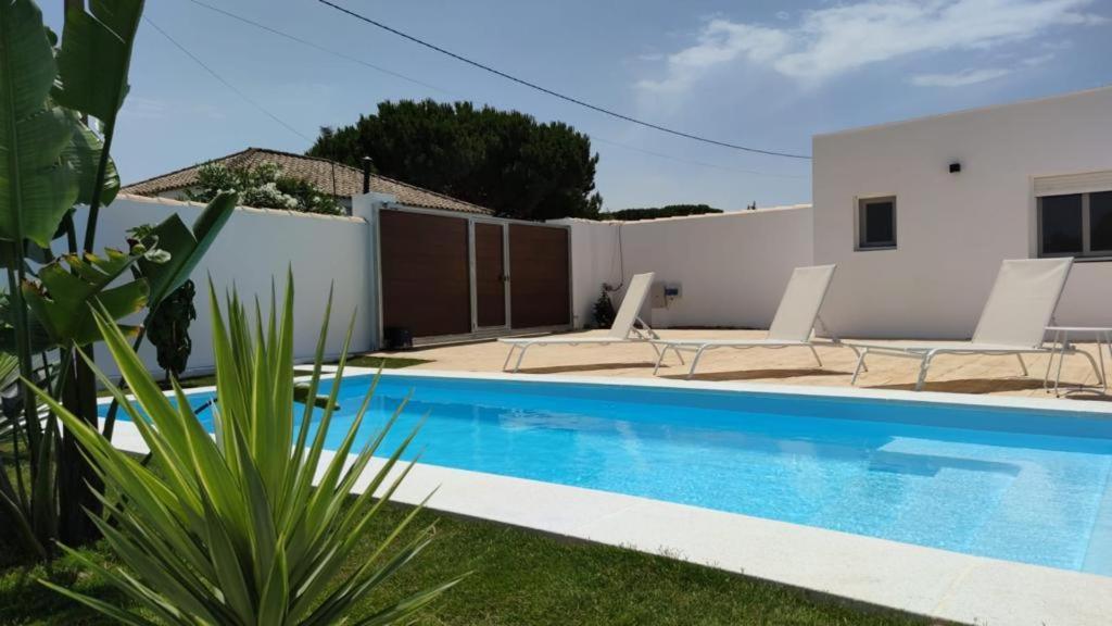 Palapa Garden Alojamientos, Piscina Privada Y Cerca Del Mar Chiclana de la Frontera Eksteriør bilde
