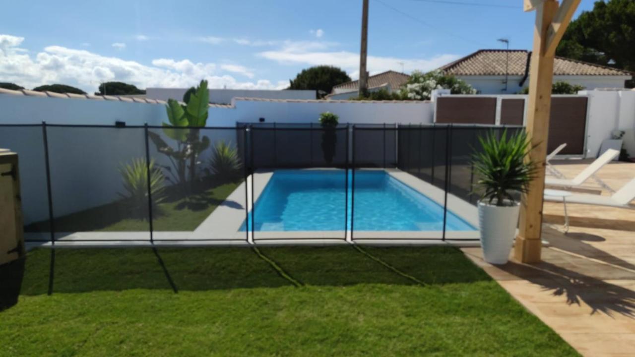 Palapa Garden Alojamientos, Piscina Privada Y Cerca Del Mar Chiclana de la Frontera Eksteriør bilde