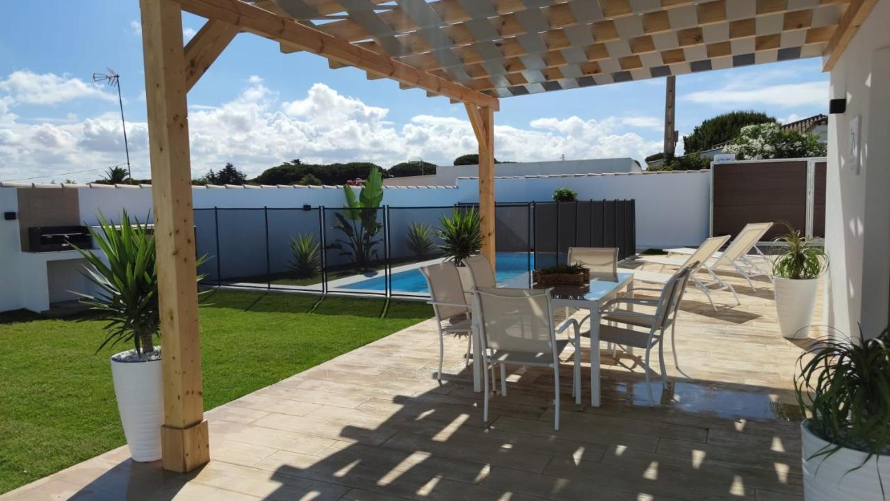 Palapa Garden Alojamientos, Piscina Privada Y Cerca Del Mar Chiclana de la Frontera Eksteriør bilde
