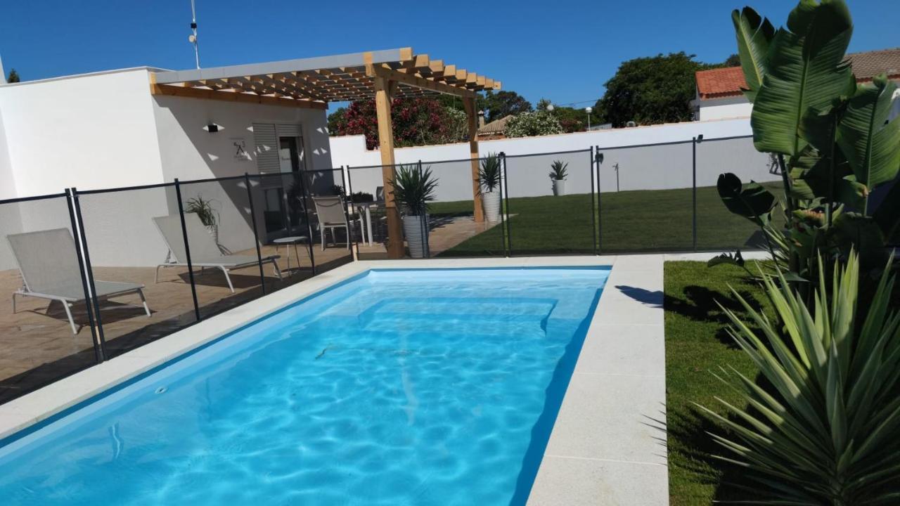 Palapa Garden Alojamientos, Piscina Privada Y Cerca Del Mar Chiclana de la Frontera Eksteriør bilde