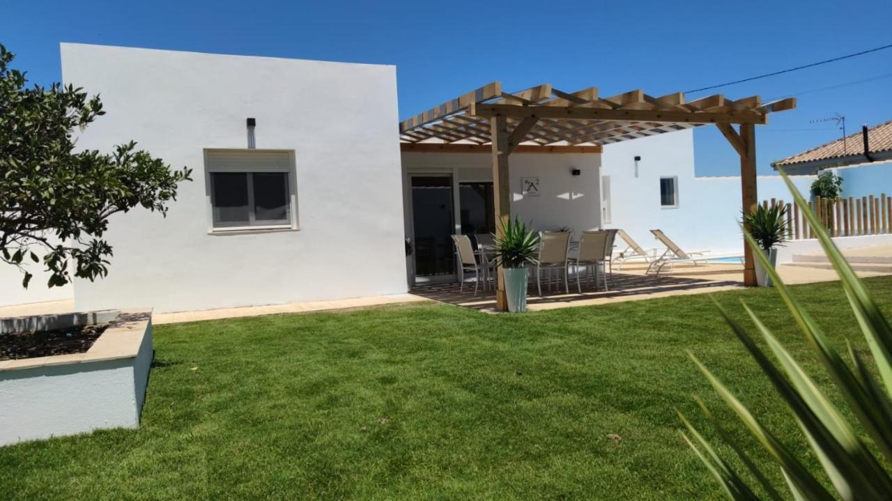Palapa Garden Alojamientos, Piscina Privada Y Cerca Del Mar Chiclana de la Frontera Eksteriør bilde