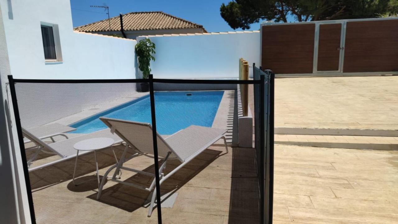 Palapa Garden Alojamientos, Piscina Privada Y Cerca Del Mar Chiclana de la Frontera Eksteriør bilde