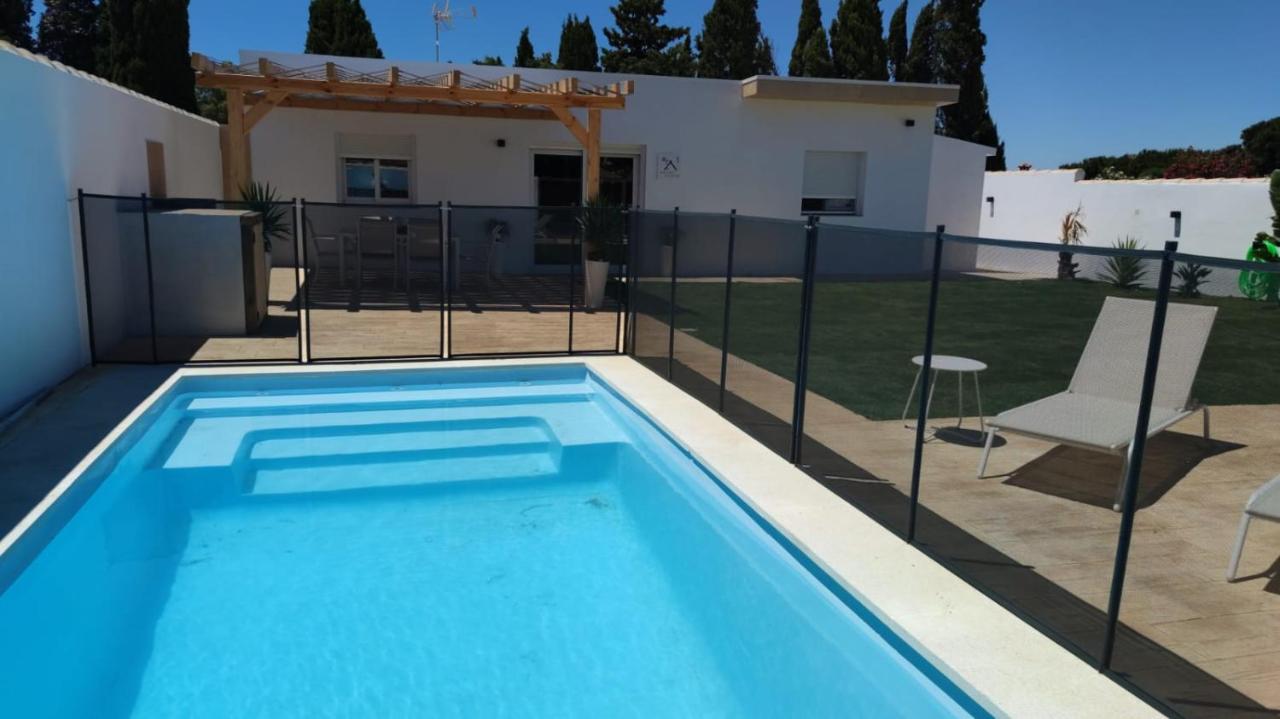 Palapa Garden Alojamientos, Piscina Privada Y Cerca Del Mar Chiclana de la Frontera Eksteriør bilde