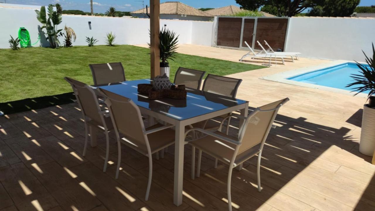 Palapa Garden Alojamientos, Piscina Privada Y Cerca Del Mar Chiclana de la Frontera Eksteriør bilde